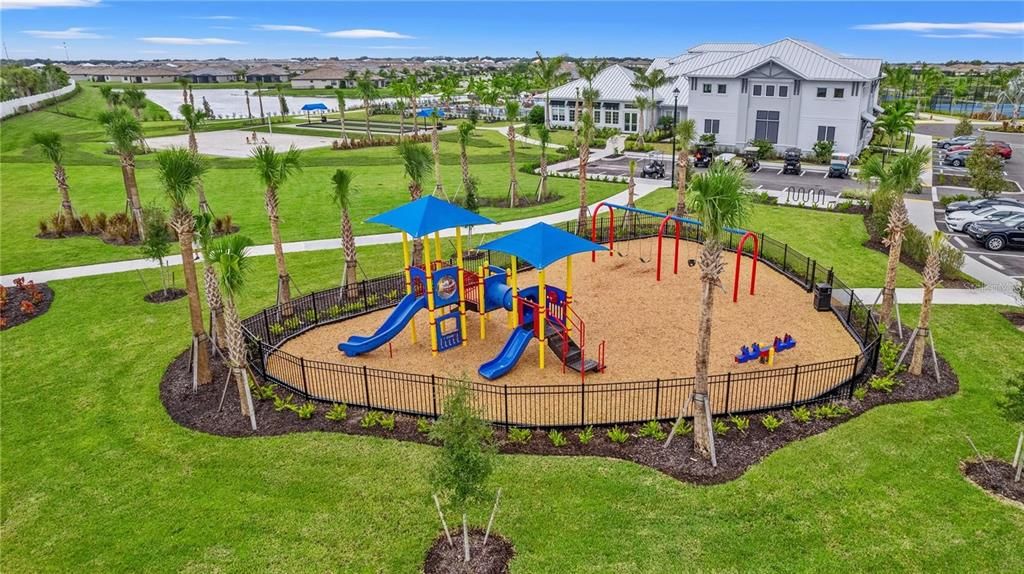 出租: $3,300 (3 贝兹, 2 浴室, 1417 平方英尺)