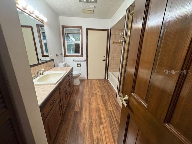 For Sale: $730,000 (4 beds, 3 baths, 3397 Square Feet)