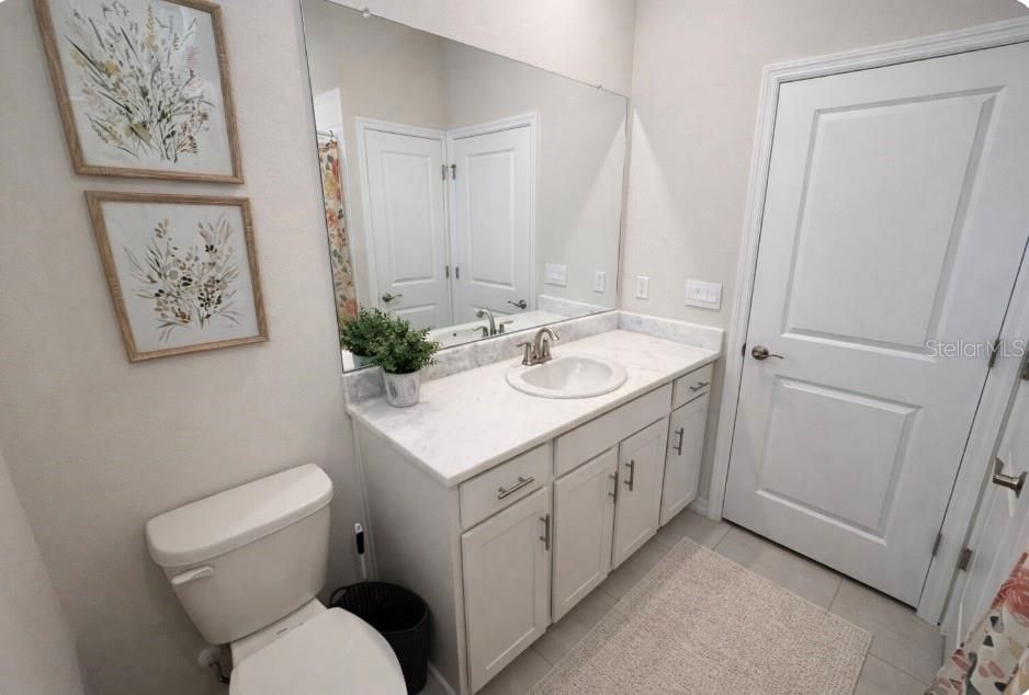 For Sale: $340,000 (3 beds, 2 baths, 1565 Square Feet)