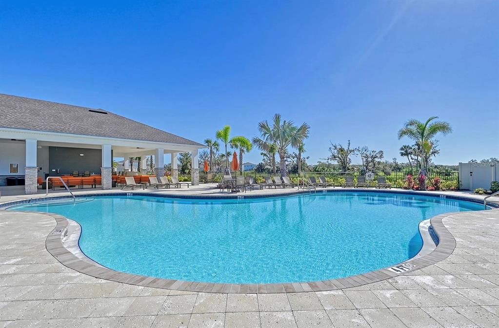 For Sale: $340,000 (3 beds, 2 baths, 1565 Square Feet)