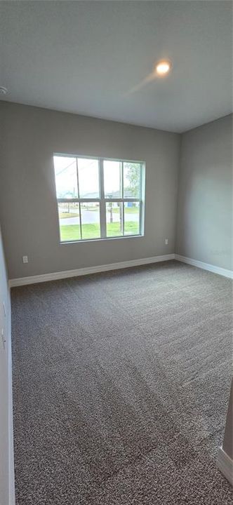 出租: $2,300 (4 贝兹, 3 浴室, 2092 平方英尺)