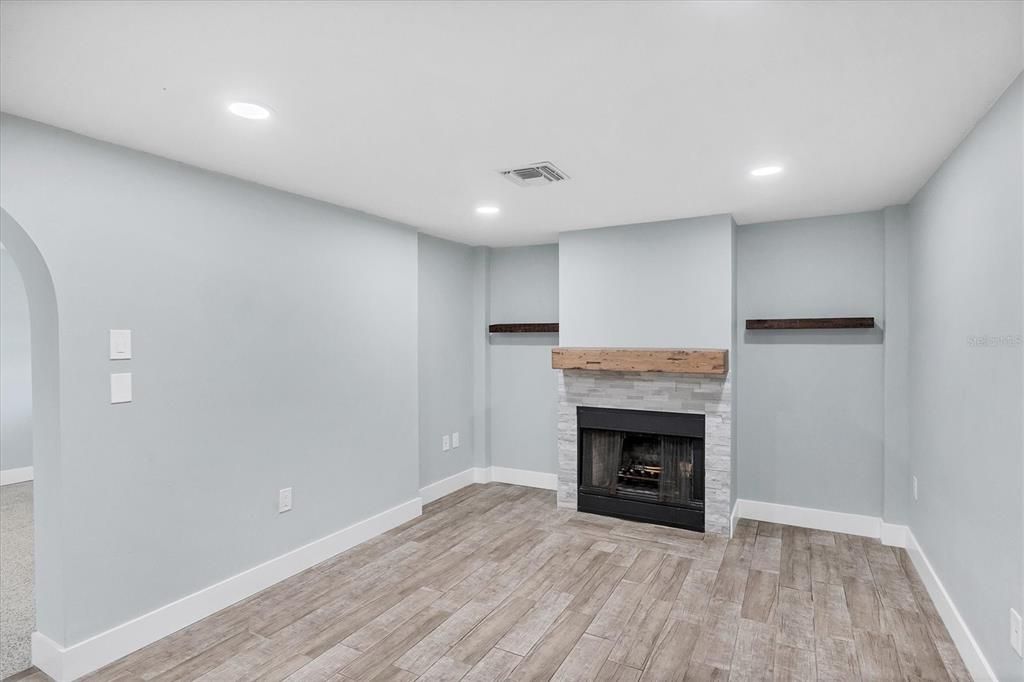 For Sale: $459,000 (3 beds, 2 baths, 1725 Square Feet)