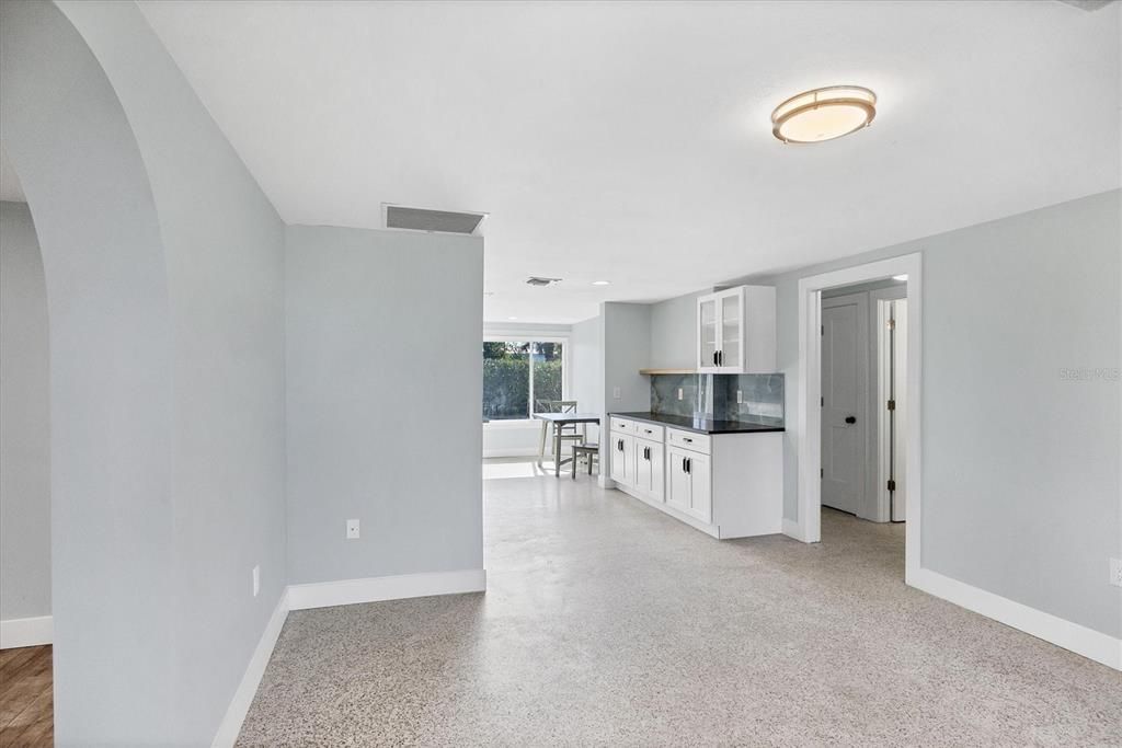 For Sale: $459,000 (3 beds, 2 baths, 1725 Square Feet)