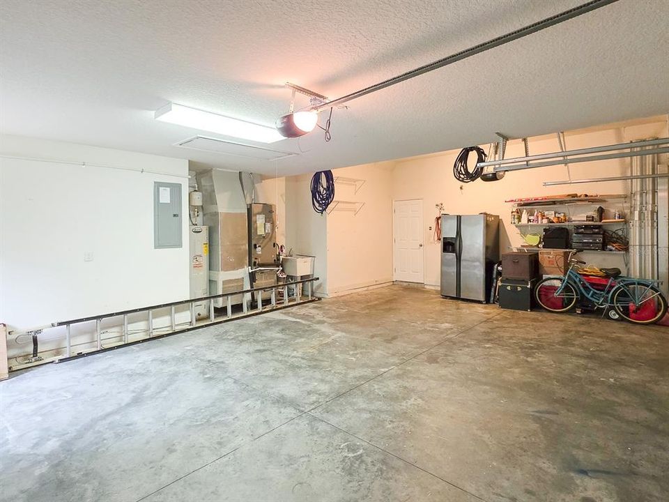 En Venta: $949,000 (4 camas, 3 baños, 3344 Pies cuadrados)