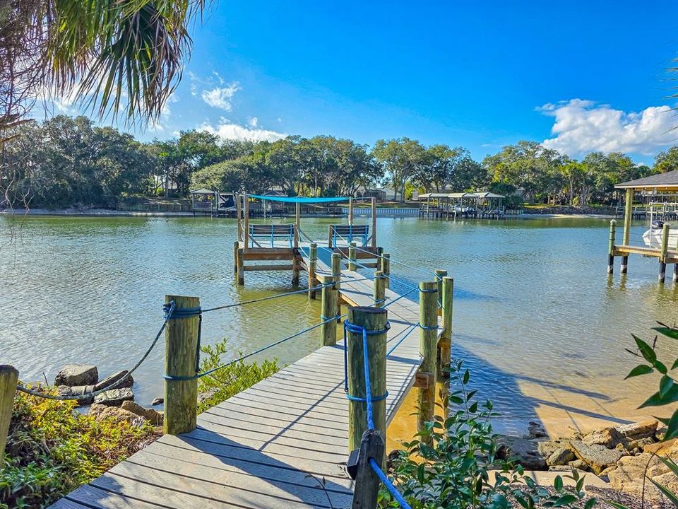 En Venta: $949,000 (4 camas, 3 baños, 3344 Pies cuadrados)