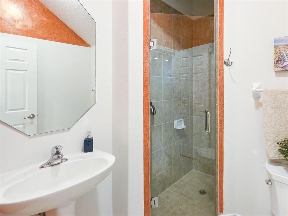 En Venta: $949,000 (4 camas, 3 baños, 3344 Pies cuadrados)