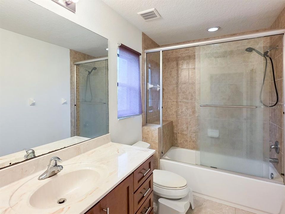 En Venta: $949,000 (4 camas, 3 baños, 3344 Pies cuadrados)