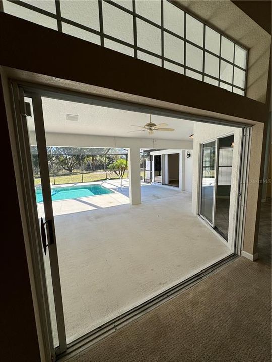 В аренду: $2,990 (3 спален, 2 ванн, 2490 Квадратных фут)