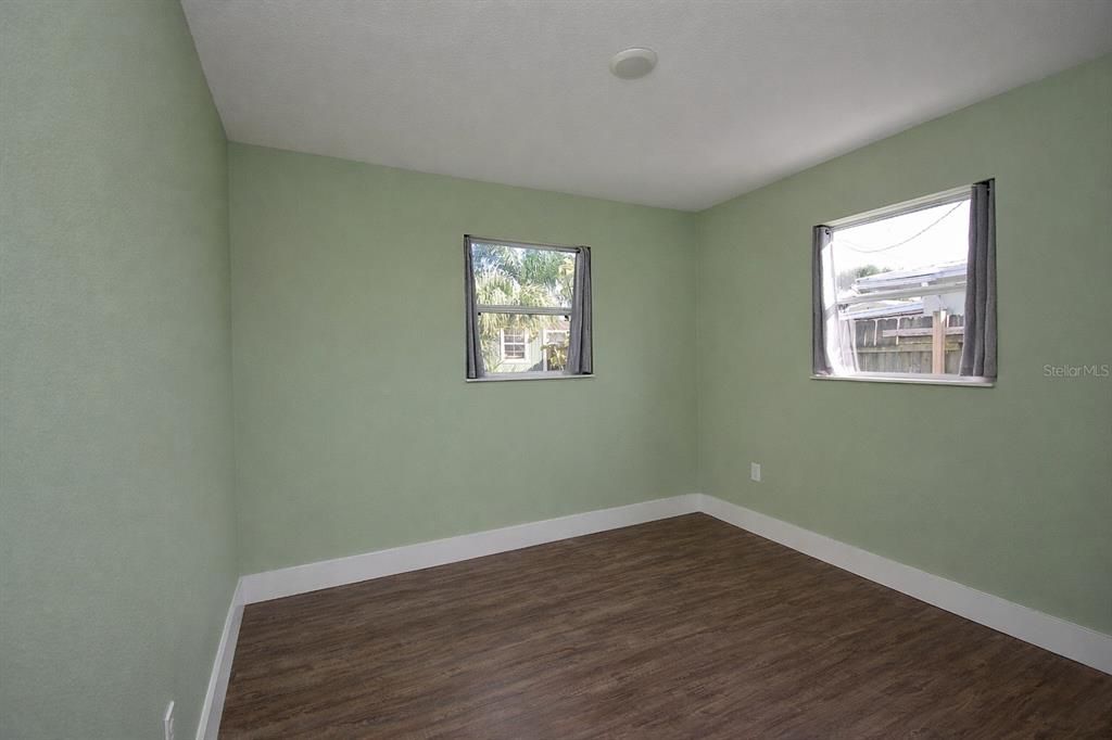 En Venta: $290,000 (3 camas, 2 baños, 1463 Pies cuadrados)