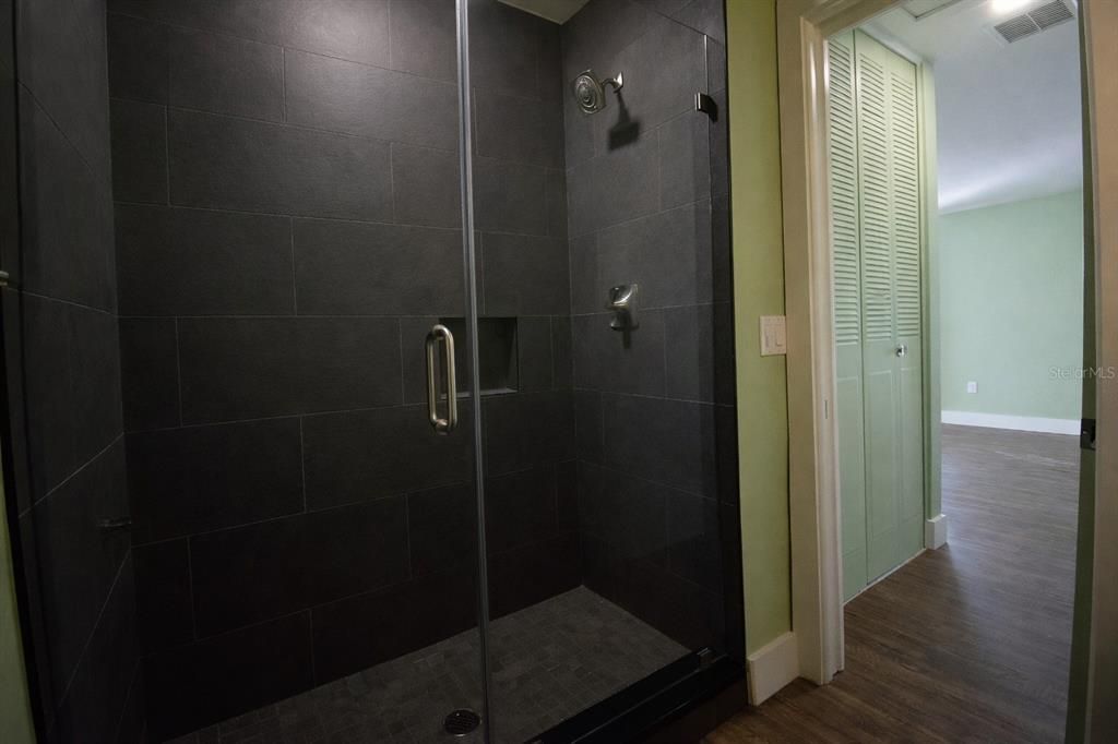 En Venta: $290,000 (3 camas, 2 baños, 1463 Pies cuadrados)