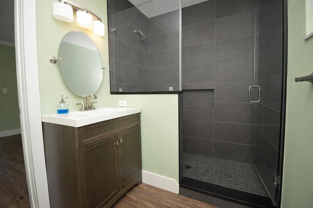 En Venta: $290,000 (3 camas, 2 baños, 1463 Pies cuadrados)