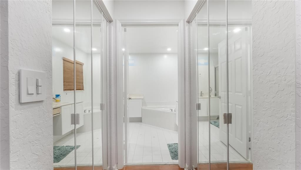 На продажу: $640,000 (3 спален, 2 ванн, 1970 Квадратных фут)