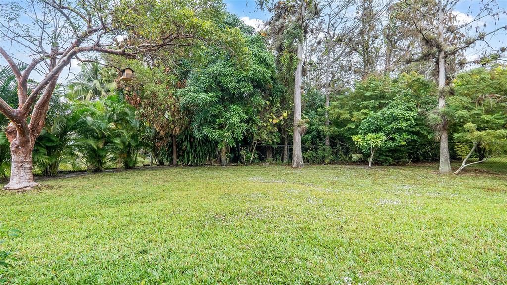 На продажу: $640,000 (3 спален, 2 ванн, 1970 Квадратных фут)