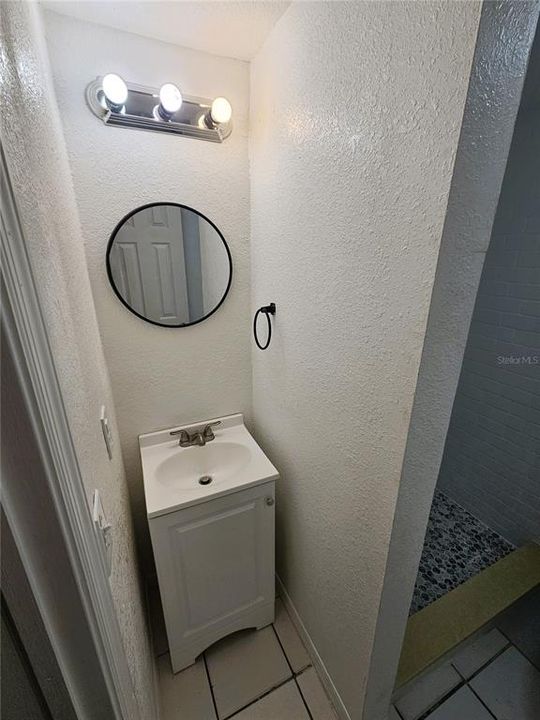 For Rent: $1,200 (1 beds, 1 baths, 539 Square Feet)