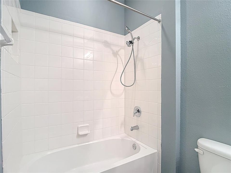 For Sale: $464,990 (2 beds, 2 baths, 1722 Square Feet)