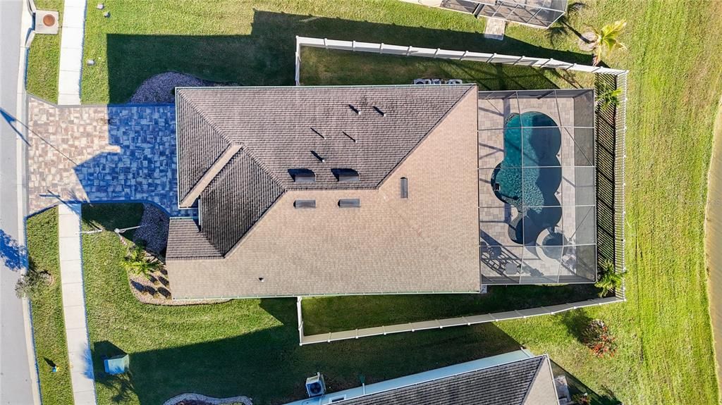 For Sale: $464,990 (2 beds, 2 baths, 1722 Square Feet)