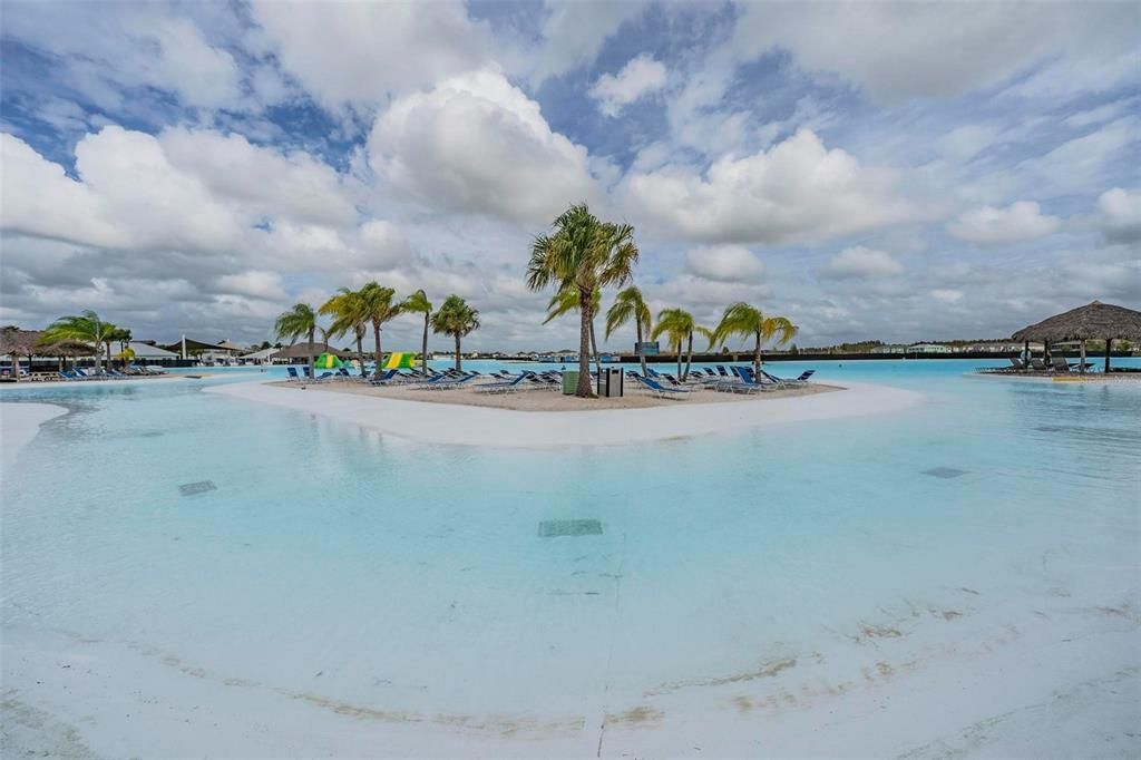 For Sale: $464,990 (2 beds, 2 baths, 1722 Square Feet)