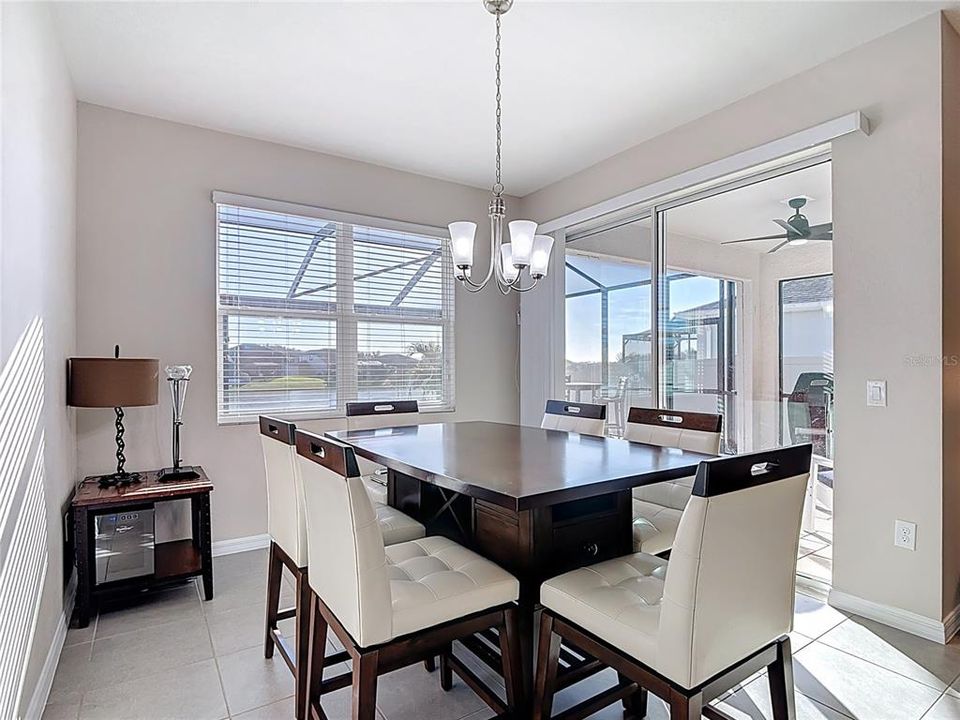 For Sale: $464,990 (2 beds, 2 baths, 1722 Square Feet)