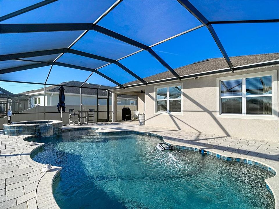 For Sale: $464,990 (2 beds, 2 baths, 1722 Square Feet)