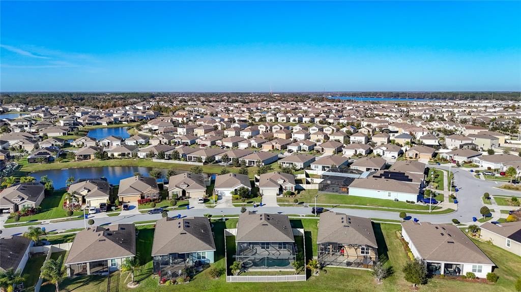 For Sale: $464,990 (2 beds, 2 baths, 1722 Square Feet)