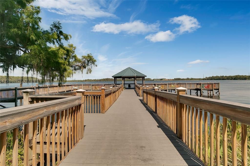 На продажу: $243,500 (1 спален, 2 ванн, 798 Квадратных фут)