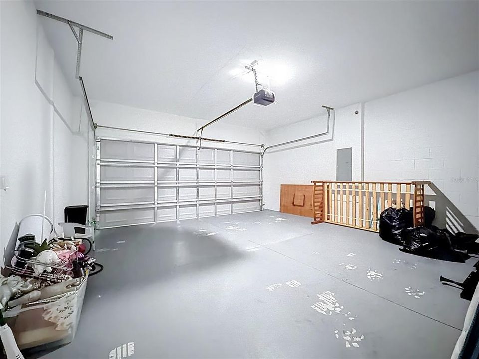 For Sale: $284,000 (4 beds, 2 baths, 1774 Square Feet)