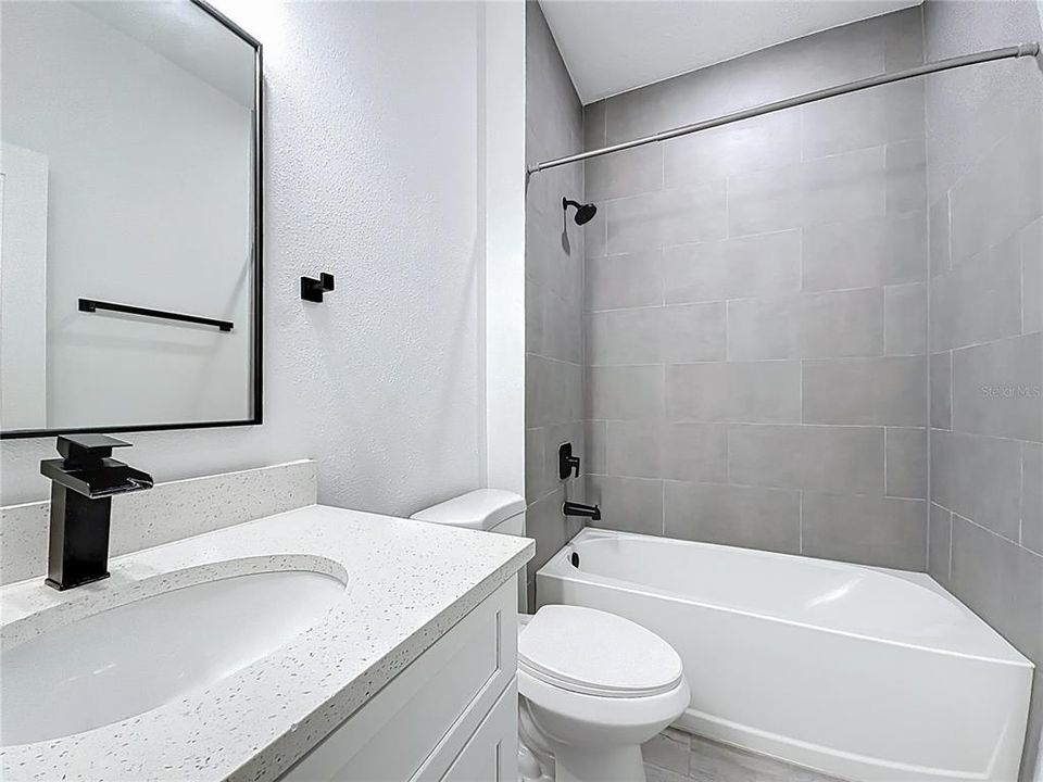 For Sale: $284,000 (4 beds, 2 baths, 1774 Square Feet)