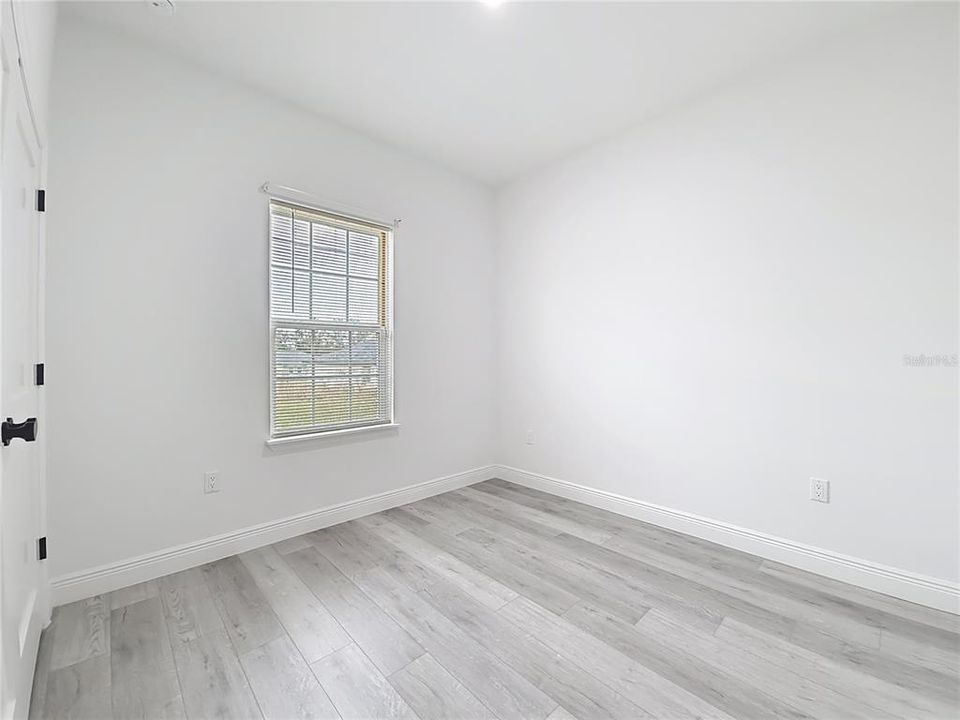 For Sale: $284,000 (4 beds, 2 baths, 1774 Square Feet)