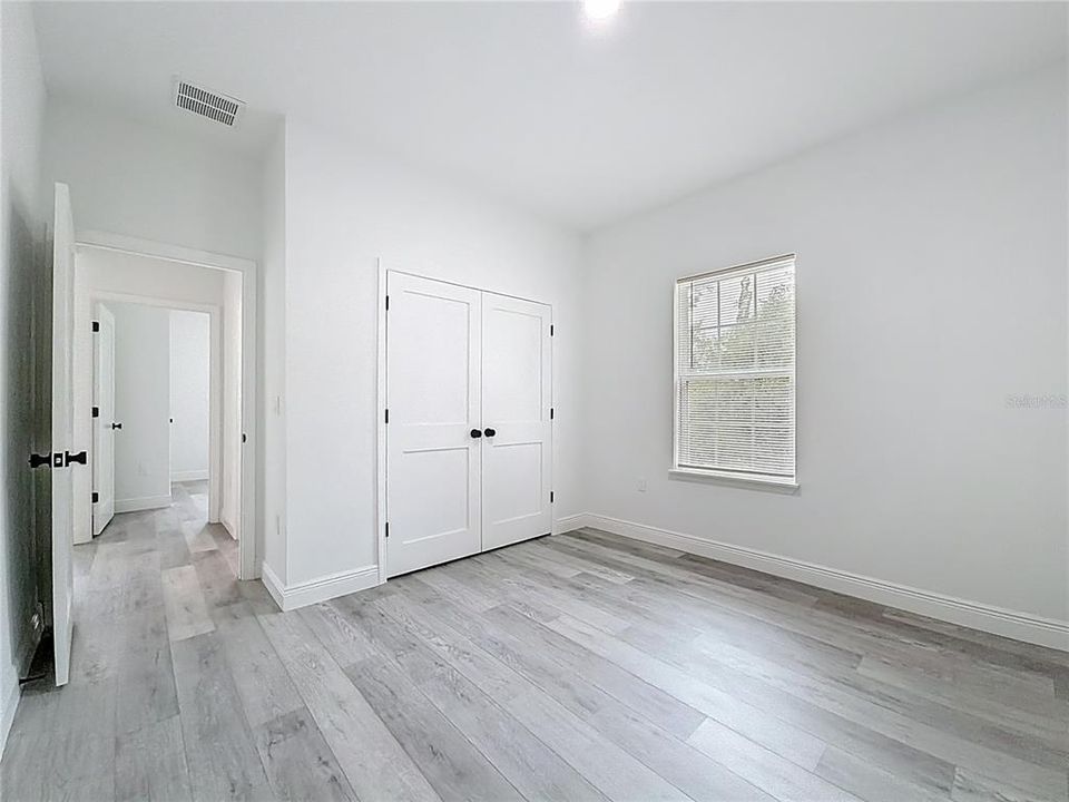 For Sale: $284,000 (4 beds, 2 baths, 1774 Square Feet)