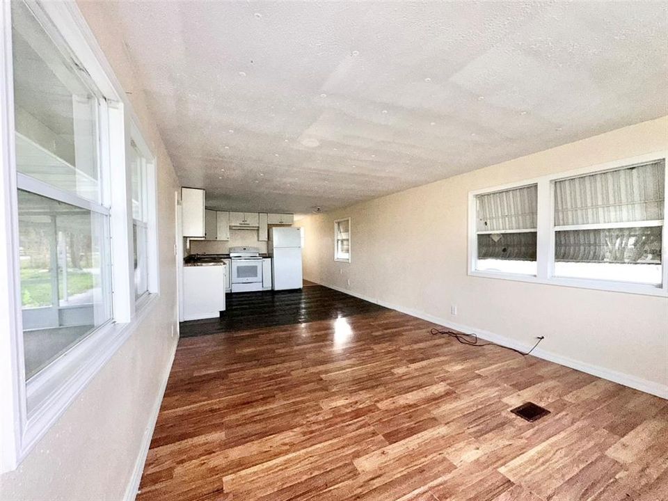 En Venta: $95,000 (2 camas, 1 baños, 672 Pies cuadrados)