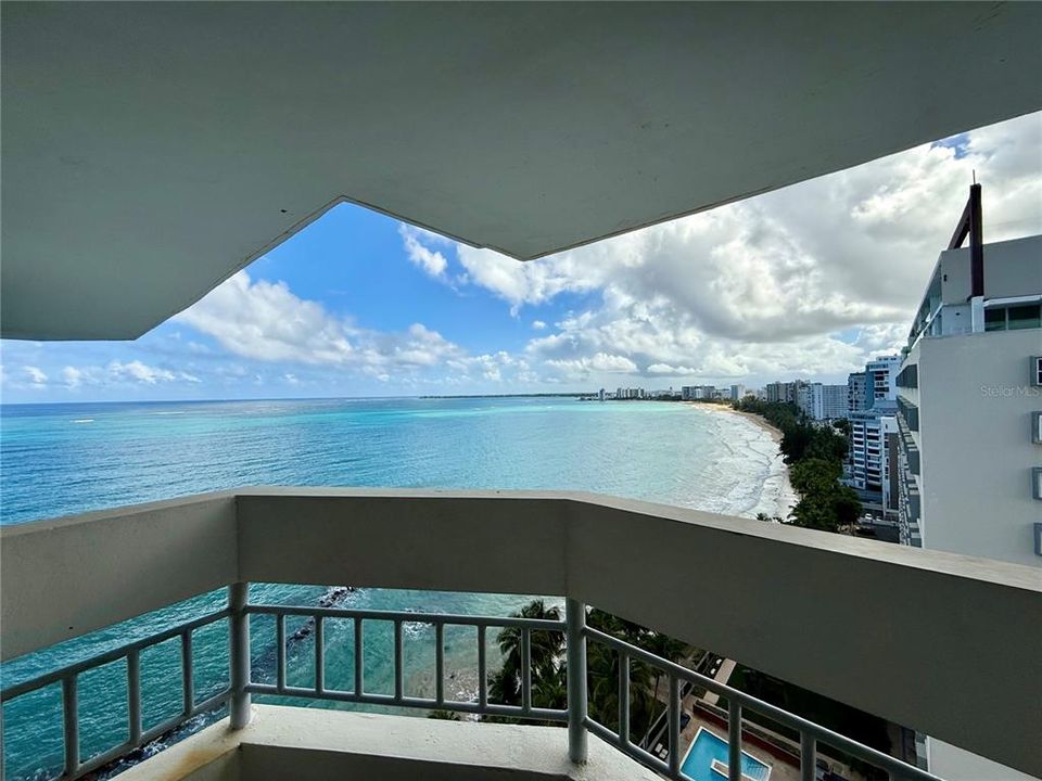 待售: $600,000 (2 贝兹, 2 浴室, 956 平方英尺)