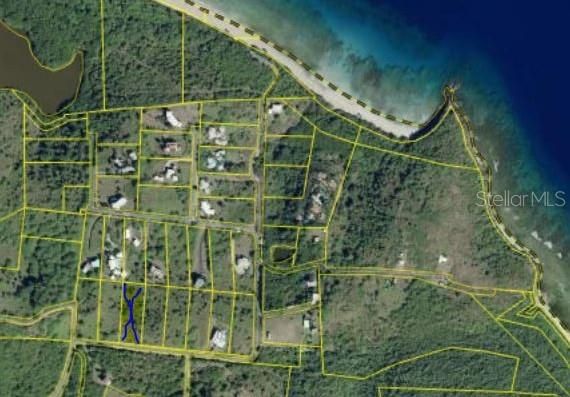 待售: $440,000 (1.00 acres)