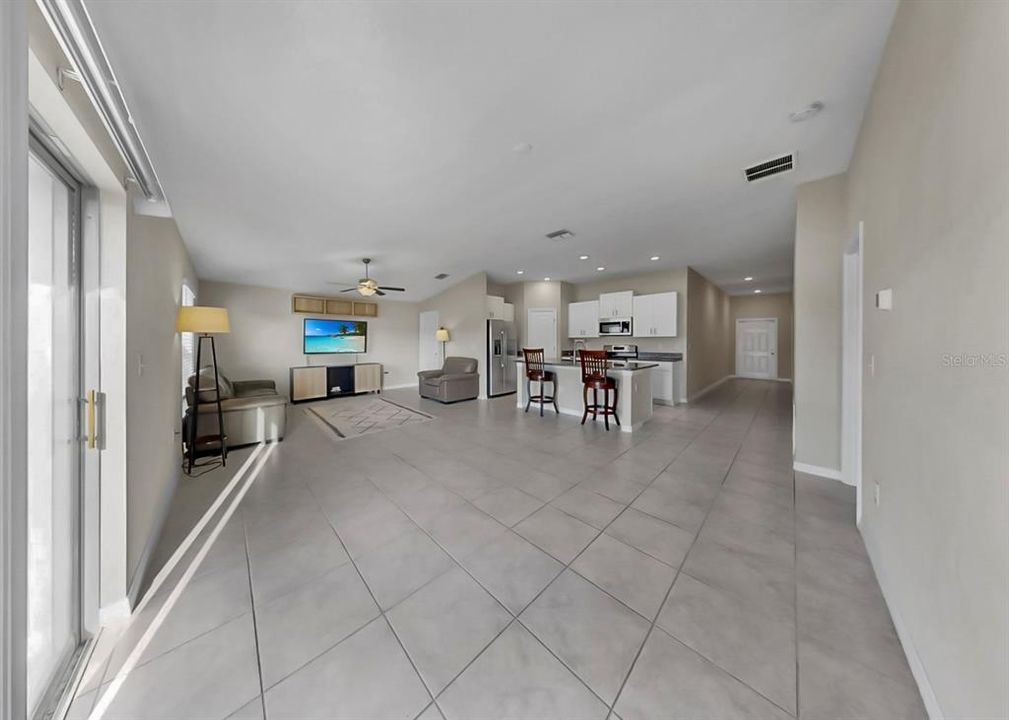 For Sale: $299,000 (3 beds, 2 baths, 1540 Square Feet)