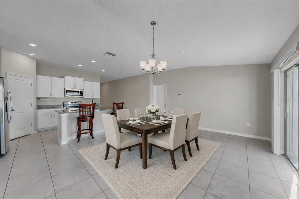 For Sale: $299,000 (3 beds, 2 baths, 1540 Square Feet)