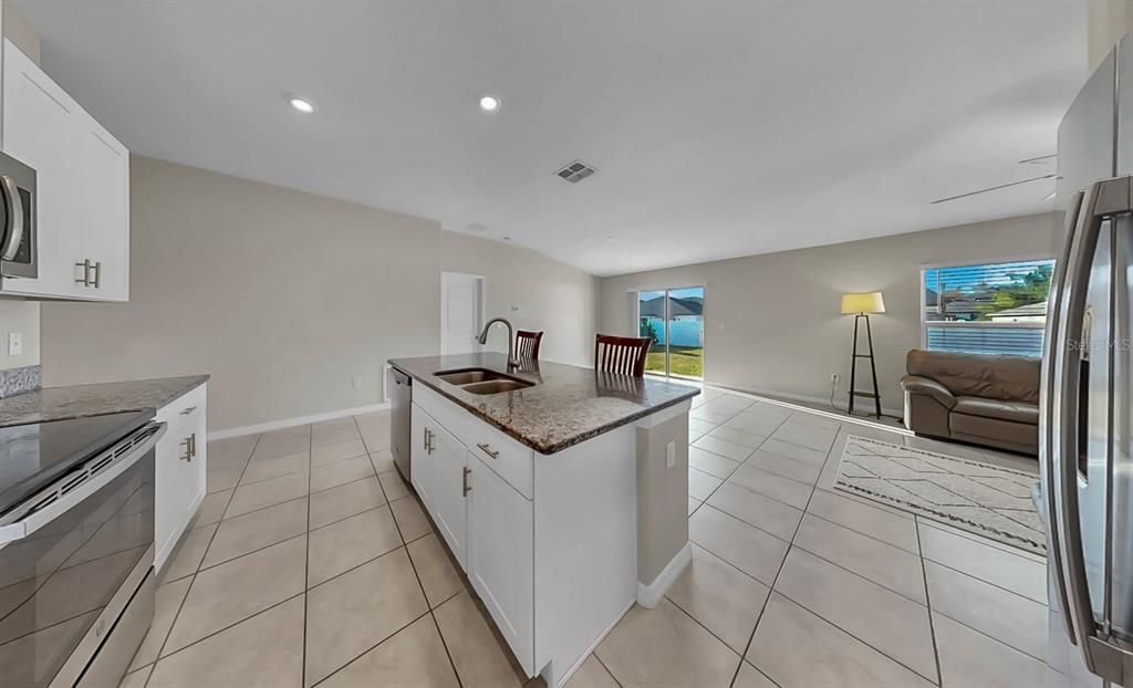 For Sale: $299,000 (3 beds, 2 baths, 1540 Square Feet)