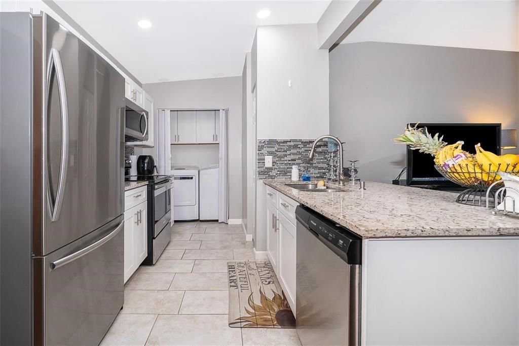 For Rent: $1,780 (3 beds, 1 baths, 1204 Square Feet)