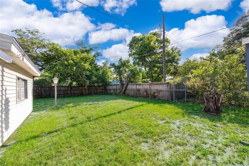 For Rent: $1,780 (3 beds, 1 baths, 1204 Square Feet)