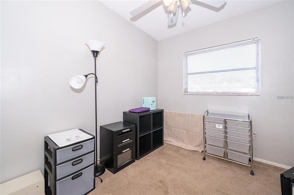 For Rent: $1,780 (3 beds, 1 baths, 1204 Square Feet)