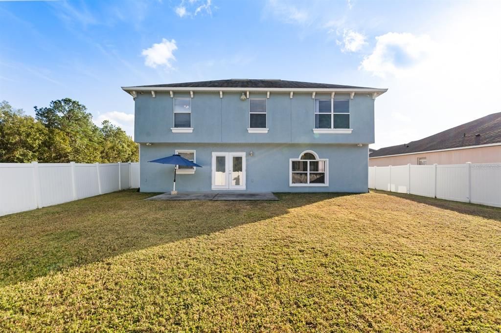 For Sale: $300,000 (4 beds, 2 baths, 2222 Square Feet)
