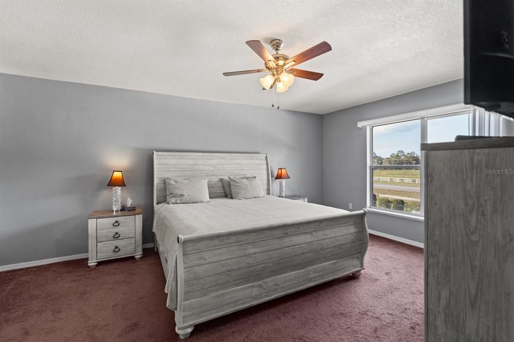 For Sale: $300,000 (4 beds, 2 baths, 2222 Square Feet)