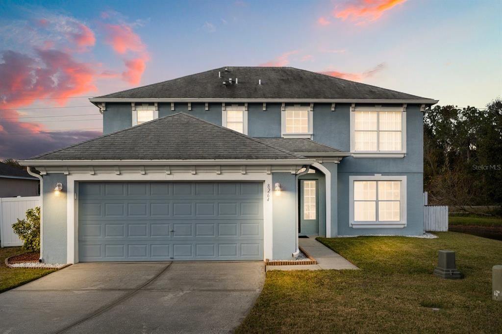 For Sale: $300,000 (4 beds, 2 baths, 2222 Square Feet)