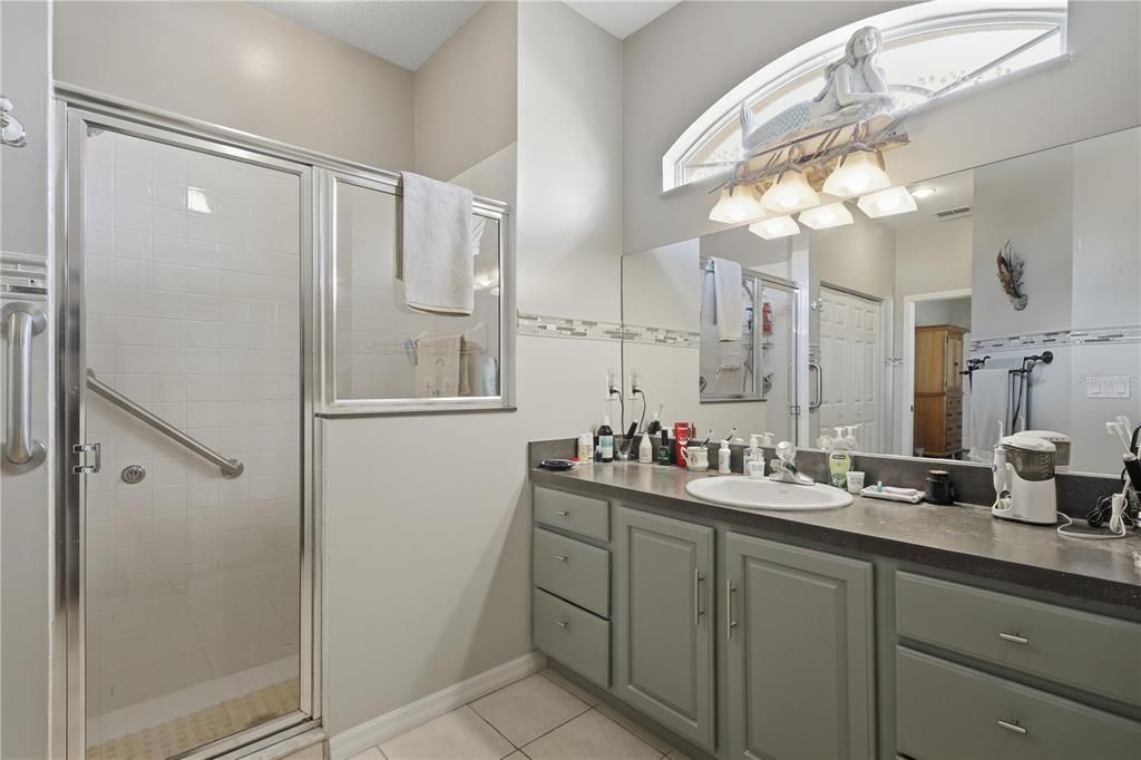 For Sale: $364,900 (2 beds, 2 baths, 1564 Square Feet)