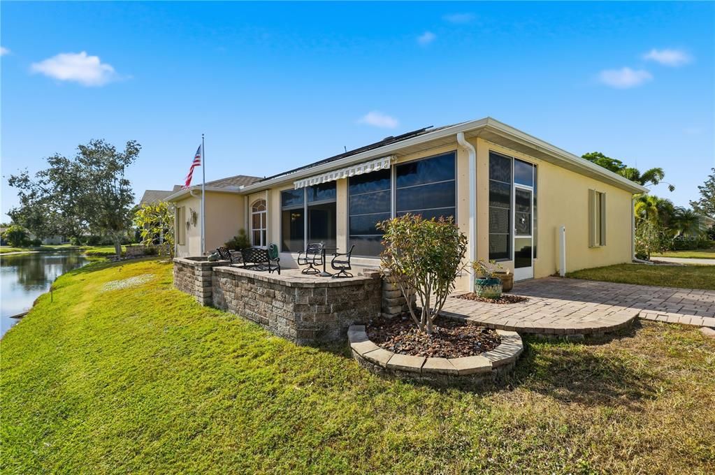 For Sale: $364,900 (2 beds, 2 baths, 1564 Square Feet)