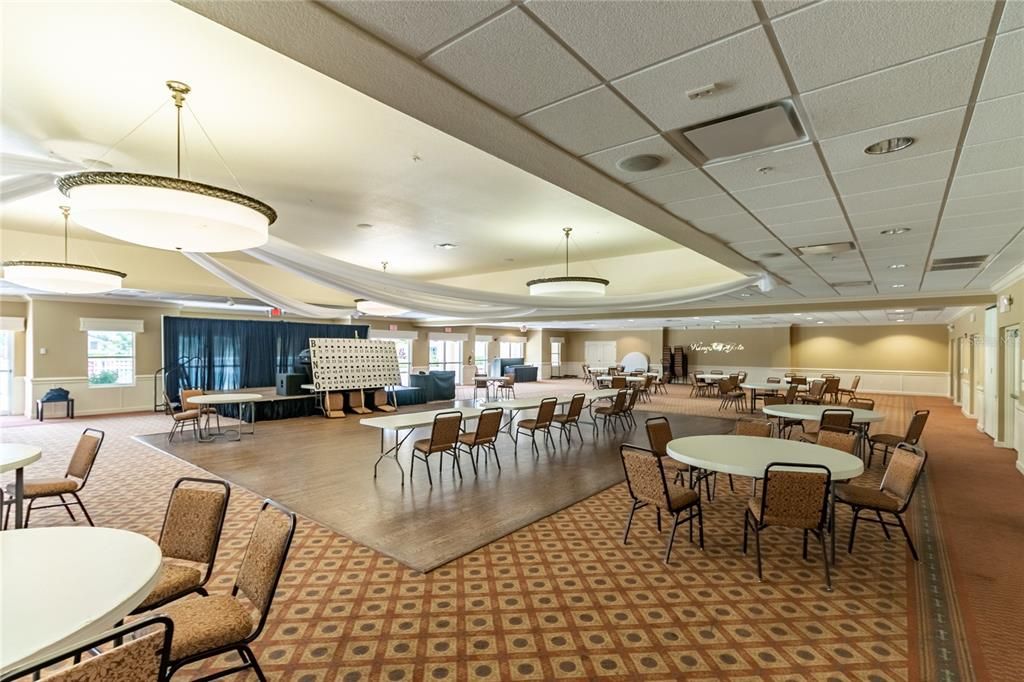 For Sale: $364,900 (2 beds, 2 baths, 1564 Square Feet)