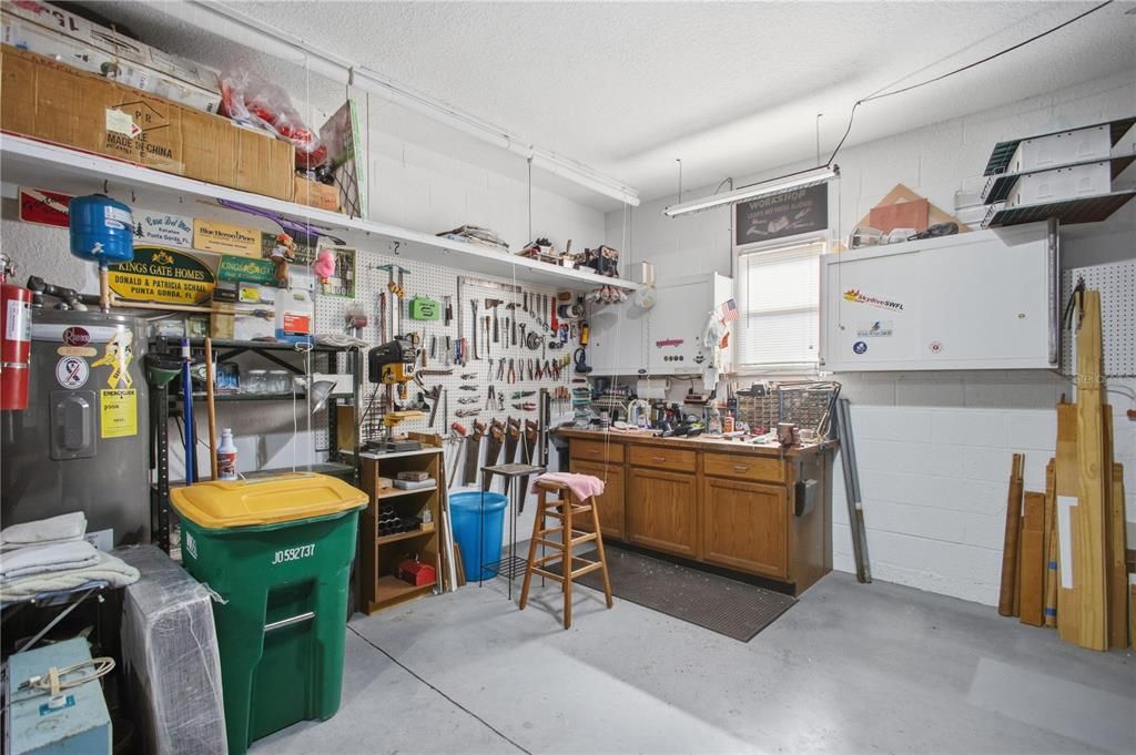 For Sale: $364,900 (2 beds, 2 baths, 1564 Square Feet)