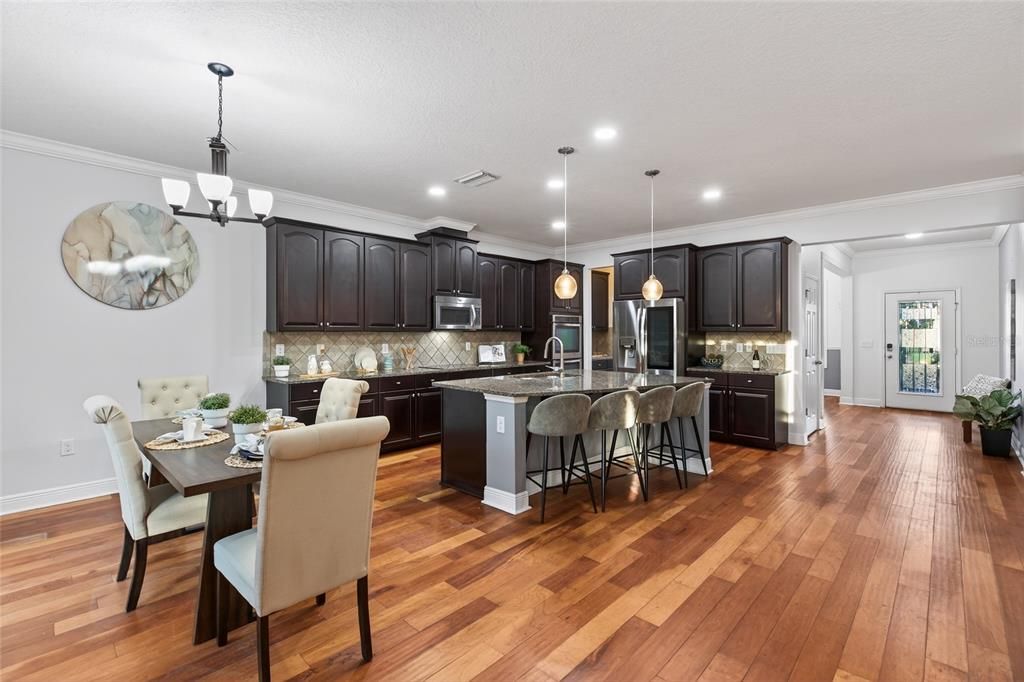 待售: $589,900 (5 贝兹, 4 浴室, 3442 平方英尺)