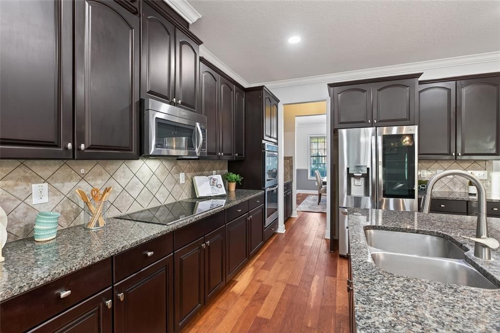 待售: $589,900 (5 贝兹, 4 浴室, 3442 平方英尺)