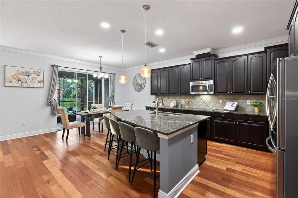 待售: $589,900 (5 贝兹, 4 浴室, 3442 平方英尺)