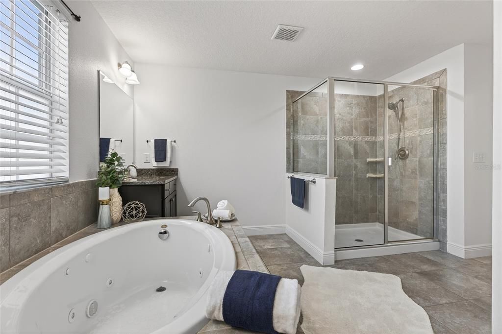 待售: $589,900 (5 贝兹, 4 浴室, 3442 平方英尺)