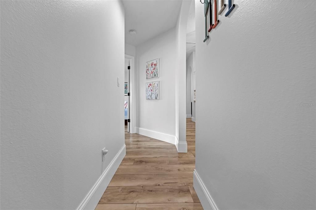 待售: $429,000 (3 贝兹, 2 浴室, 2060 平方英尺)